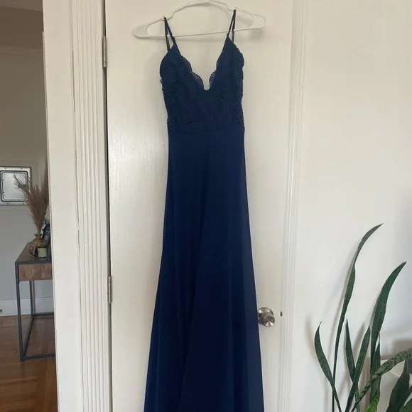Madalyn navy blue lace maxi dress deals